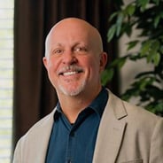 Rob Kanyur headshot1