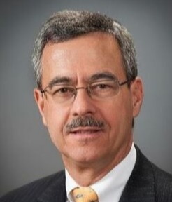 Dan Scholz Headshot-1-1